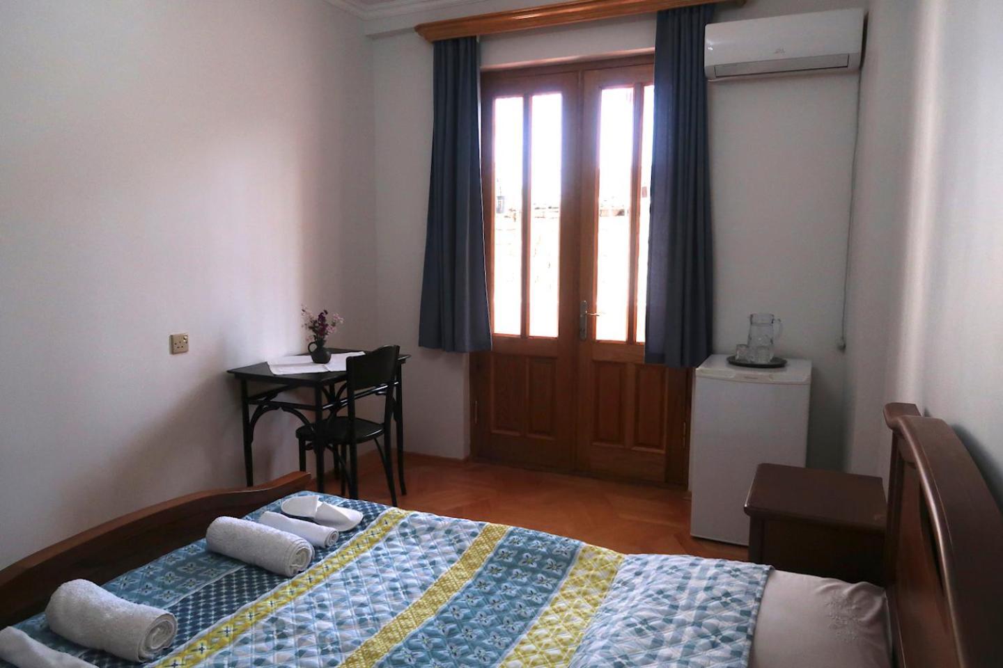 Guest House Merci Тбилиси Экстерьер фото